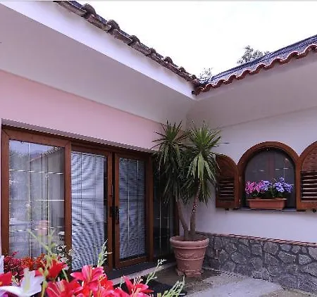 Apartamento Casa Vacanze Civale Con Jacuzzi E Parcheggio